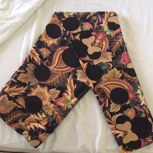 TC LulaRoe Collection for Disney leggingss